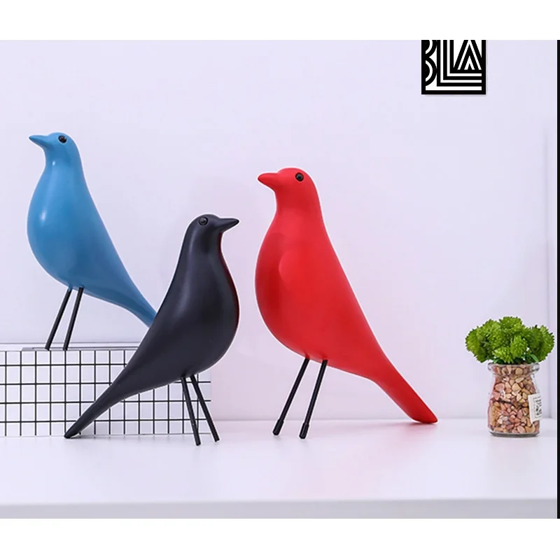 Nordic style Eames bird ornament resin crafts modern minimalist desktop creative home decoration birds sculpture creative Toys
Nordic style Eames bird ornament resin crafts modern minimalist desktop creative home decoration birds sculpture creative Toys