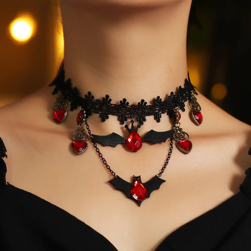 Fashion Lace Neckband Collar Lace Necklace Bat Vintage Yarn Necklace Alloy Corset Short Collarbone Chain for Women Jewelry Gift
Fashion Lace Neckband Collar Lace Necklace Bat Vintage Yarn Necklace Alloy Corset Short Collarbone Chain for Women Jewelry Gift