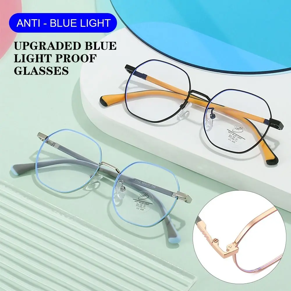 Fashion Eye Protection Online Classes Comfortable Eyeglasses Kids Glasses Ultra Light Frame Anti-blue Light
Fashion Eye Protection Online Classes Comfortable Eyeglasses Kids Glasses Ultra Light Frame Anti-blue Light
