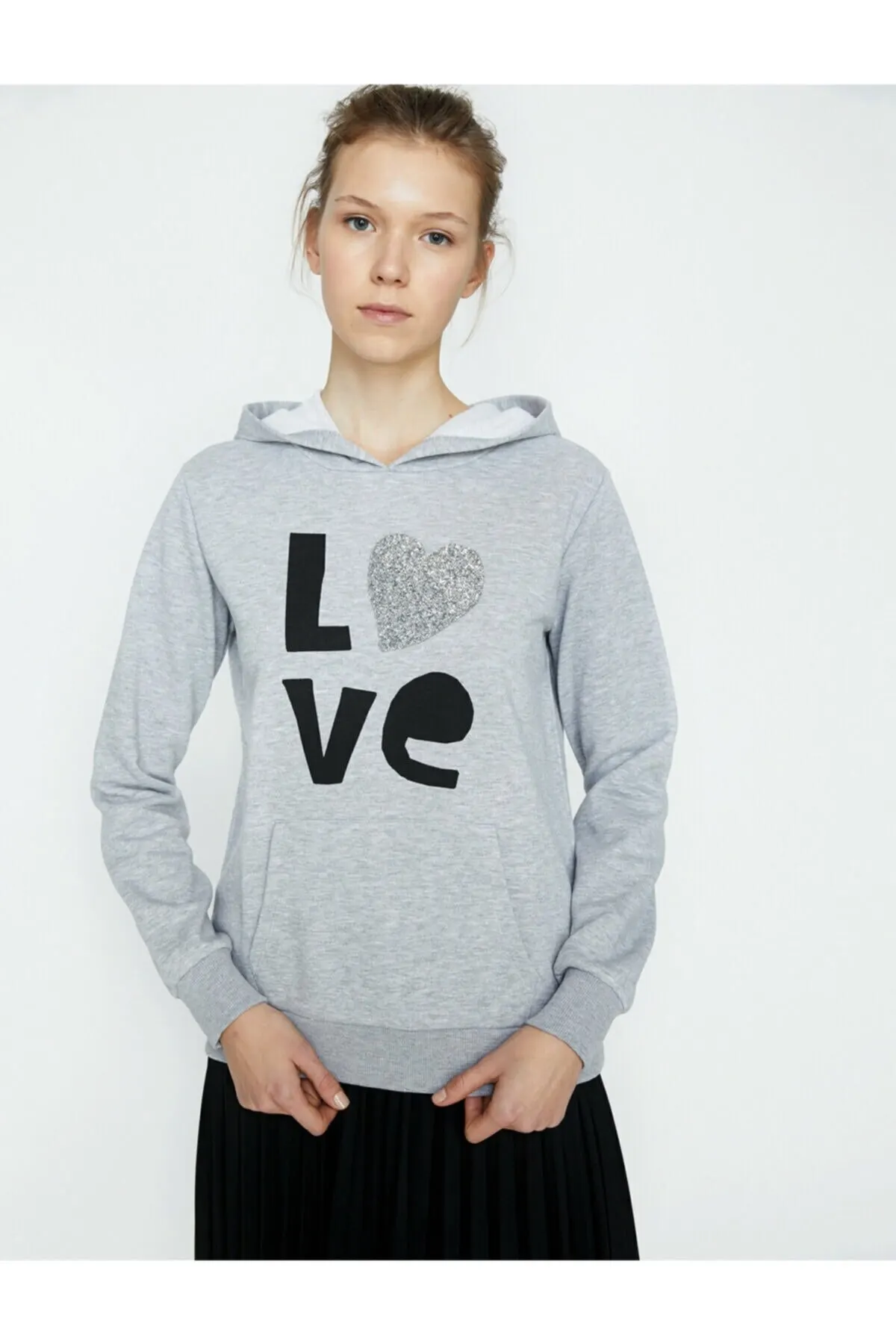 Женская толстовка, серые толстовки, стильные всесезонные 2022 новые дизайнерские пуловеры, толстовки с капюшоном из флиса
Женская толстовка, серые толстовки, стильные всесезонные 2022 новые дизайнерские пуловеры, толстовки с капюшоном из флиса