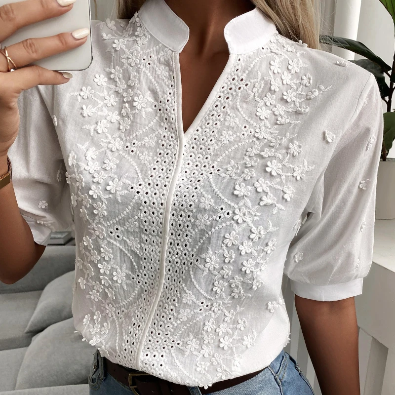Women Blouse Tops V-neck Lantern Sleeve Fashion Woman Vintage White Shirt Blusas Summer Embroidery Cotton Female Blouses 24350 
Women Blouse Tops V-neck Lantern Sleeve Fashion Woman Vintage White Shirt Blusas Summer Embroidery Cotton Female Blouses 24350