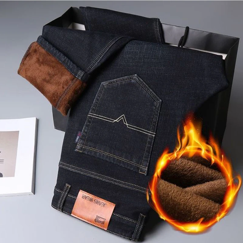 Мужские утепленные джинсы с флисовой подкладкой, черные или синие повседневные утепленные классические джинсовые брюки в классическом деловом стиле, новинка для зимы 2023
Мужские утепленные джинсы с флисовой подкладкой, черные или синие повседневные утепленные классические джинсовые брюки в классическом деловом стиле, новинка для зимы 2023