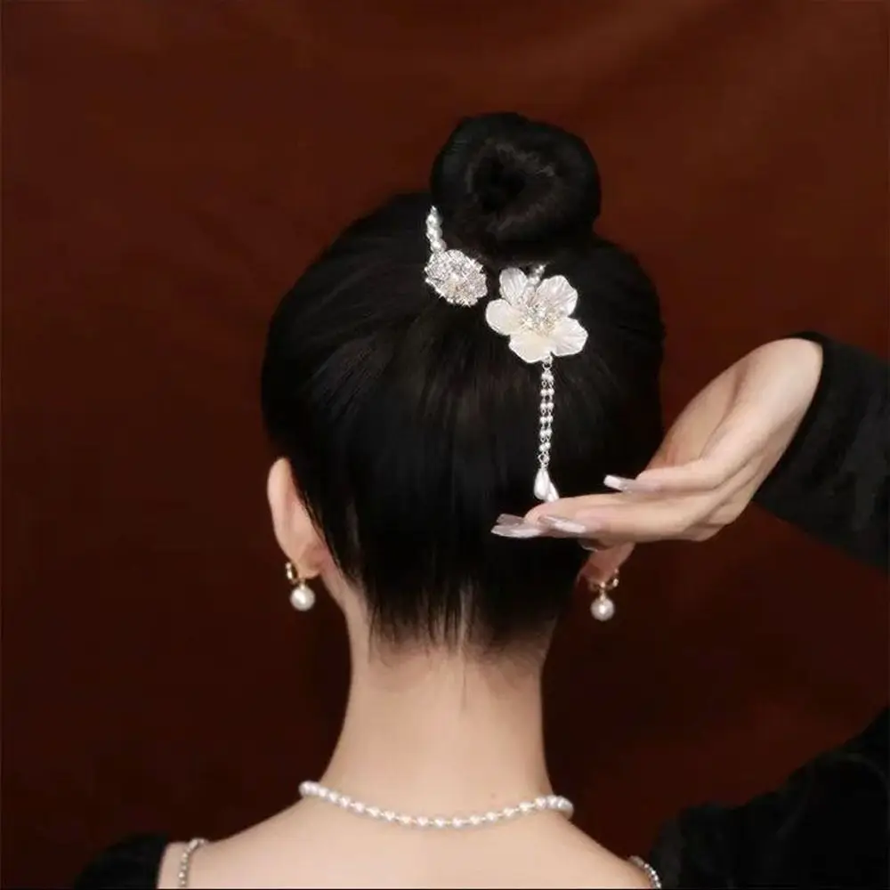 Tail Ponytail Holder Headdress Headwear Pearl Hair Accessories Camellia Horsetail Buckle Women Hair Clip Korean Style Hairpin
Tail Ponytail Holder Headdress Headwear Pearl Hair Accessories Camellia Horsetail Buckle Women Hair Clip Korean Style Hairpin