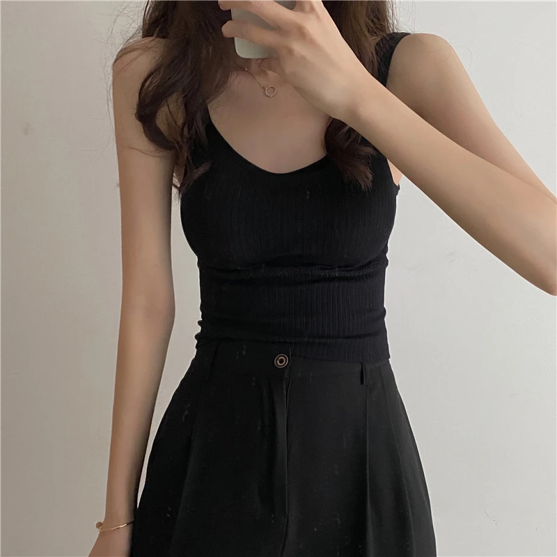 A Coat women's long-sleeved sexy t-shirt women's autumn long-sleeved short section with bottoming shirt top suspenders
A Coat women's long-sleeved sexy t-shirt women's autumn long-sleeved short section with bottoming shirt top suspenders