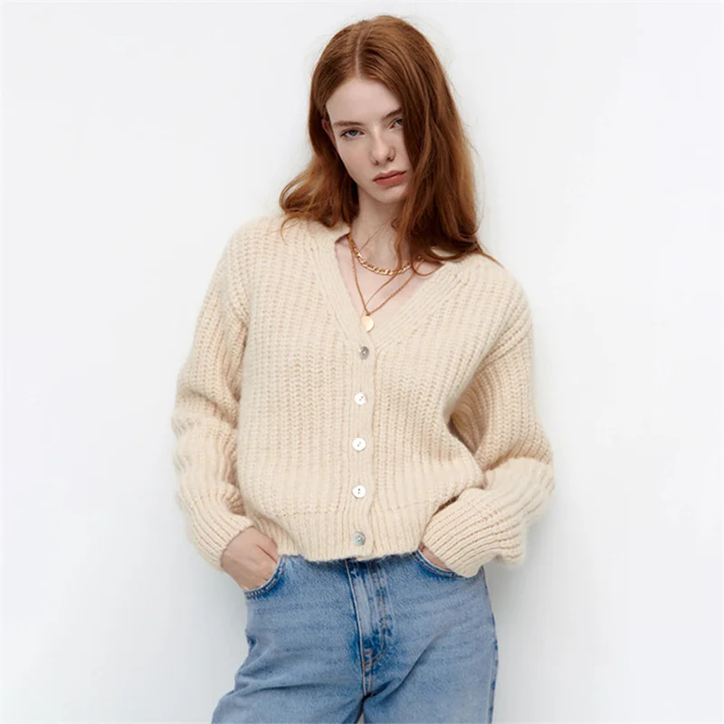 2021 Autumn Winter Turtleneck Loose Knit Casual Korean Vintage Cardigan Sweater
2021 Autumn Winter Turtleneck Loose Knit Casual Korean Vintage Cardigan Sweater