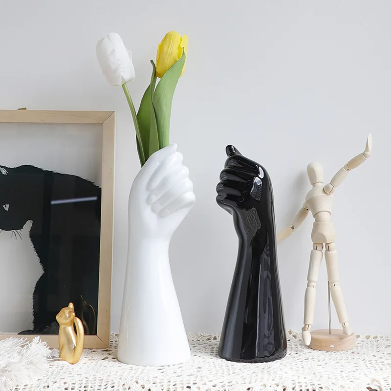 Ceramics Vase Nordic Style Golden Hand Vase Flowers Modern Home Office Decor of Creative Floral Composition Living Room Ornament
Ceramics Vase Nordic Style Golden Hand Vase Flowers Modern Home Office Decor of Creative Floral Composition Living Room Ornament