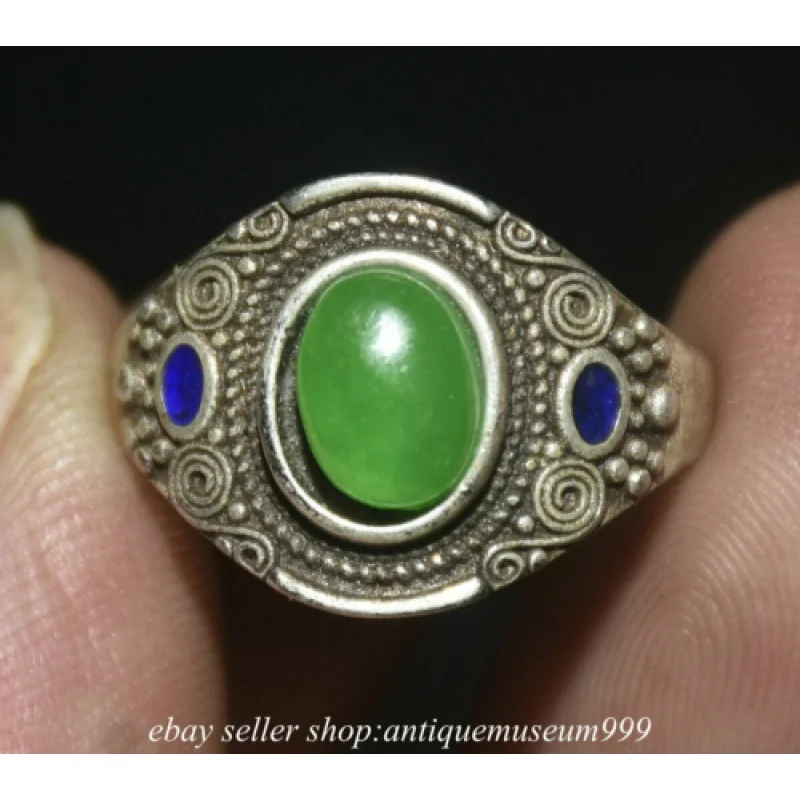 1" Old Chinese Silver Inlay Green Jade Dynasty PalaceJewelry Ring
1" Old Chinese Silver Inlay Green Jade Dynasty PalaceJewelry Ring