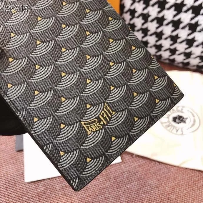 New High Quality Wallet Page 2023 Fashion Walletmen's And Women's Cowhide Passport Fashion Clip Bag
New High Quality Wallet Page 2023 Fashion Walletmen's And Women's Cowhide Passport Fashion Clip Bag