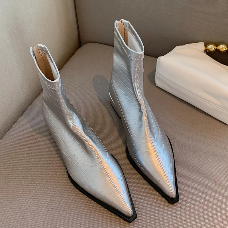 2022 Ankle Short Modern Boots For Women Ladies Modern Booties Silver Female Shoes Short Plush Fashion Pointed Toe Low Heels
2022 Ankle Short Modern Boots For Women Ladies Modern Booties Silver Female Shoes Short Plush Fashion Pointed Toe Low Heels