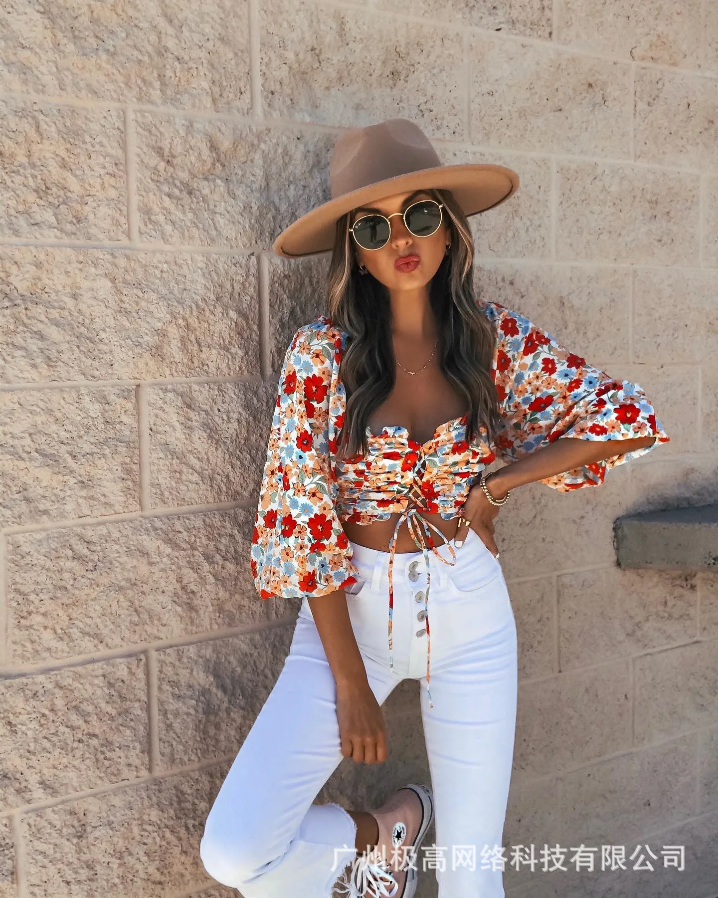 Women's Coat Vintage Wood Ear Square Collar Flower Print Strap Mini Short Long Sleeve Pullover Spring And Summer Coat T-shirt
Women's Coat Vintage Wood Ear Square Collar Flower Print Strap Mini Short Long Sleeve Pullover Spring And Summer Coat T-shirt