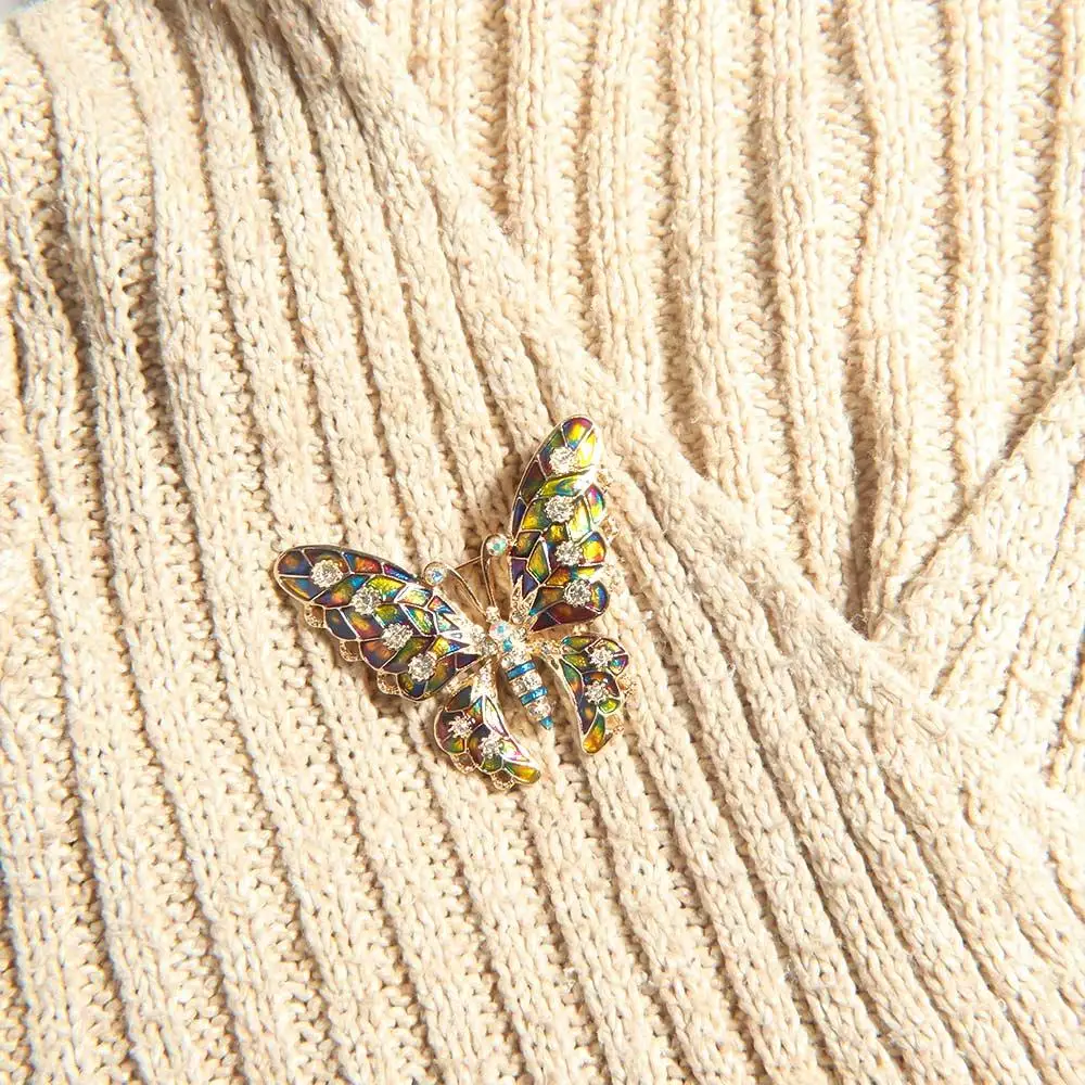 Exquisite Accessory Butterfly Insect Colorful Metal Brooch Fashion Jewelry Women Gift Lapel Pin
Exquisite Accessory Butterfly Insect Colorful Metal Brooch Fashion Jewelry Women Gift Lapel Pin