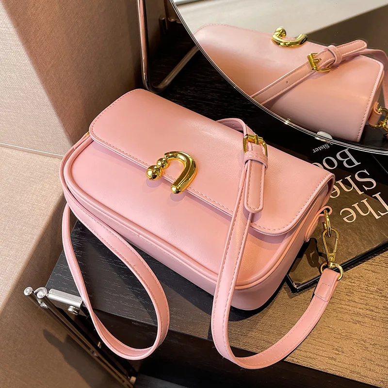 Solid Color Crossbody Bags Pu Leather Shoulder Bag for Women 2023 Summer Handbag Messenge Pouch Ins Ladies Small Square Bag
Solid Color Crossbody Bags Pu Leather Shoulder Bag for Women 2023 Summer Handbag Messenge Pouch Ins Ladies Small Square Bag