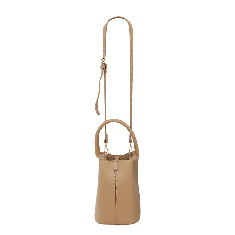 Mini Bucket Bag
Mini Bucket Bag