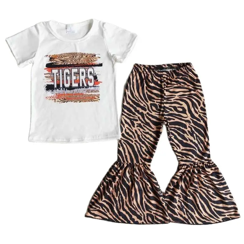 

Tiger Stripes Flare Pants White Tops 2Pieces Sets For Chilfren Girls Stylish Spring Clothes Casual Suits Fashionable Twinset