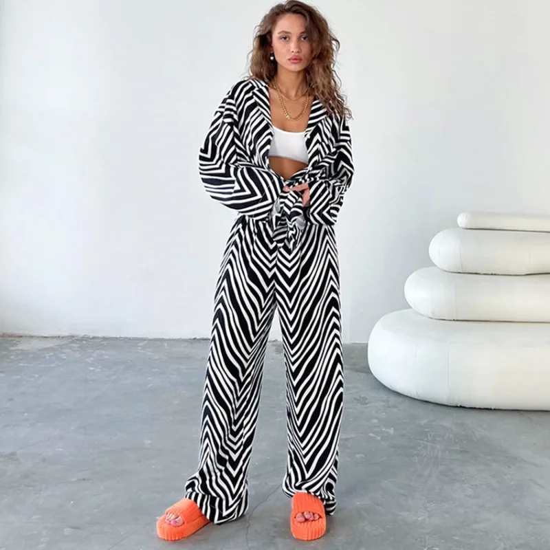 Striped Womens Two Peice Sets Long Sleeve Shirt Wide Leg Pants Tracksuit Y2k Fashion Streetwear Outfits Pant Sets Autumn Clothes
Striped Womens Two Peice Sets Long Sleeve Shirt Wide Leg Pants Tracksuit Y2k Fashion Streetwear Outfits Pant Sets Autumn Clothes