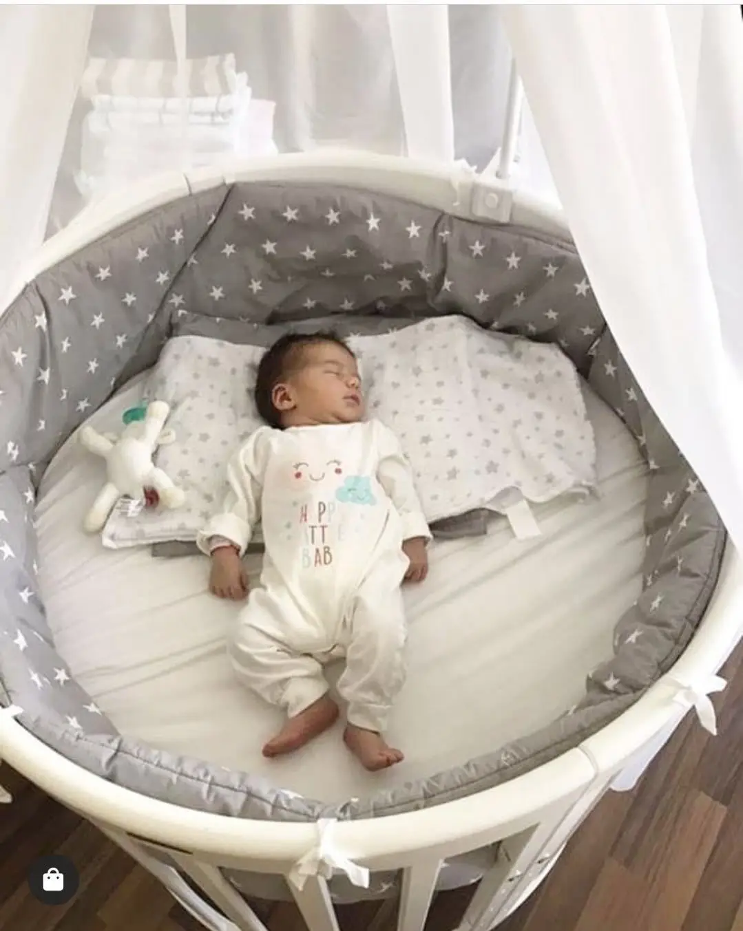 INS Baby Nursery Bed Thicken Bumper Nordic Stars Design One-piece Crib Around Cushion Cot Protector Newborn Bedding Room Decor
INS Baby Nursery Bed Thicken Bumper Nordic Stars Design One-piece Crib Around Cushion Cot Protector Newborn Bedding Room Decor