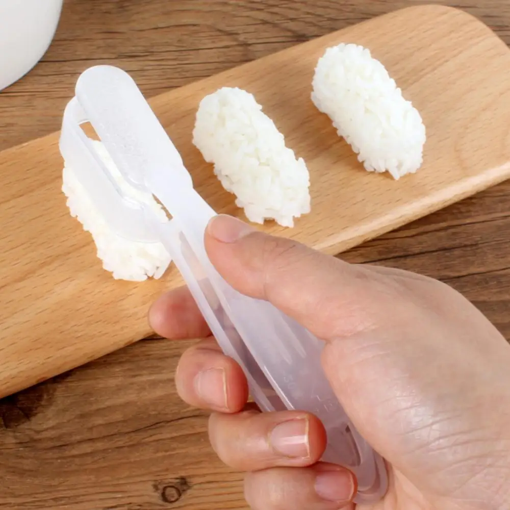 Warship Sushi Mold Diy Bento Rice Ball Making Tools Easy Sushi Kit Maker Portable 1pcs Rice Ball Maker Kitchen Accessories Tools
Warship Sushi Mold Diy Bento Rice Ball Making Tools Easy Sushi Kit Maker Portable 1pcs Rice Ball Maker Kitchen Accessories Tools