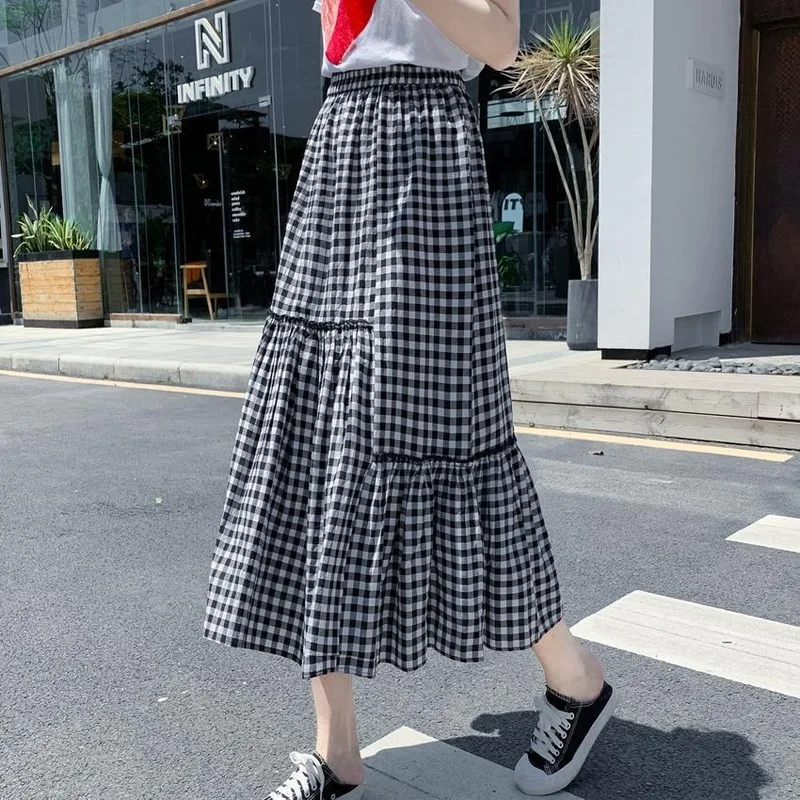 Stylish Plaid Printed Long Skirts Women High Waist Loose Female Korean Style Umbrella Skirt Faldas Ladies Summer Clothing E40
Stylish Plaid Printed Long Skirts Women High Waist Loose Female Korean Style Umbrella Skirt Faldas Ladies Summer Clothing E40