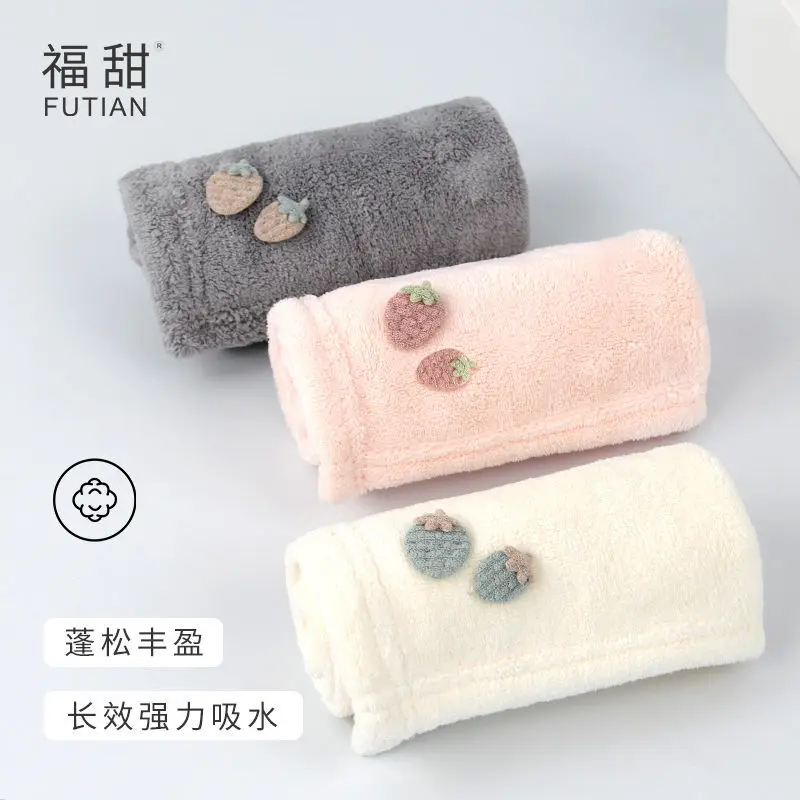 

Small square towel children coral fleece towel cute cartoon soft and does not fade and does not lose hair absorbent face towel