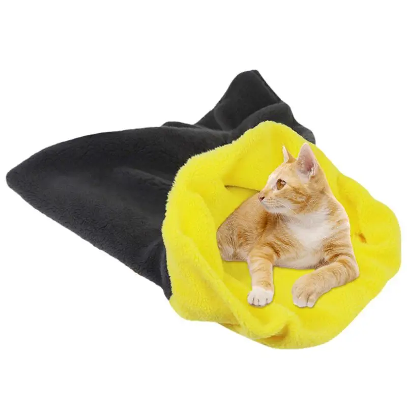 Small Dog Cat Sleeping Bag Cat Bed Cave Nest Pet Cuddle Zone Covered Bed Puppy Cave Bed Soft Fleece Winter Warm For Cats
Small Dog Cat Sleeping Bag Cat Bed Cave Nest Pet Cuddle Zone Covered Bed Puppy Cave Bed Soft Fleece Winter Warm For Cats