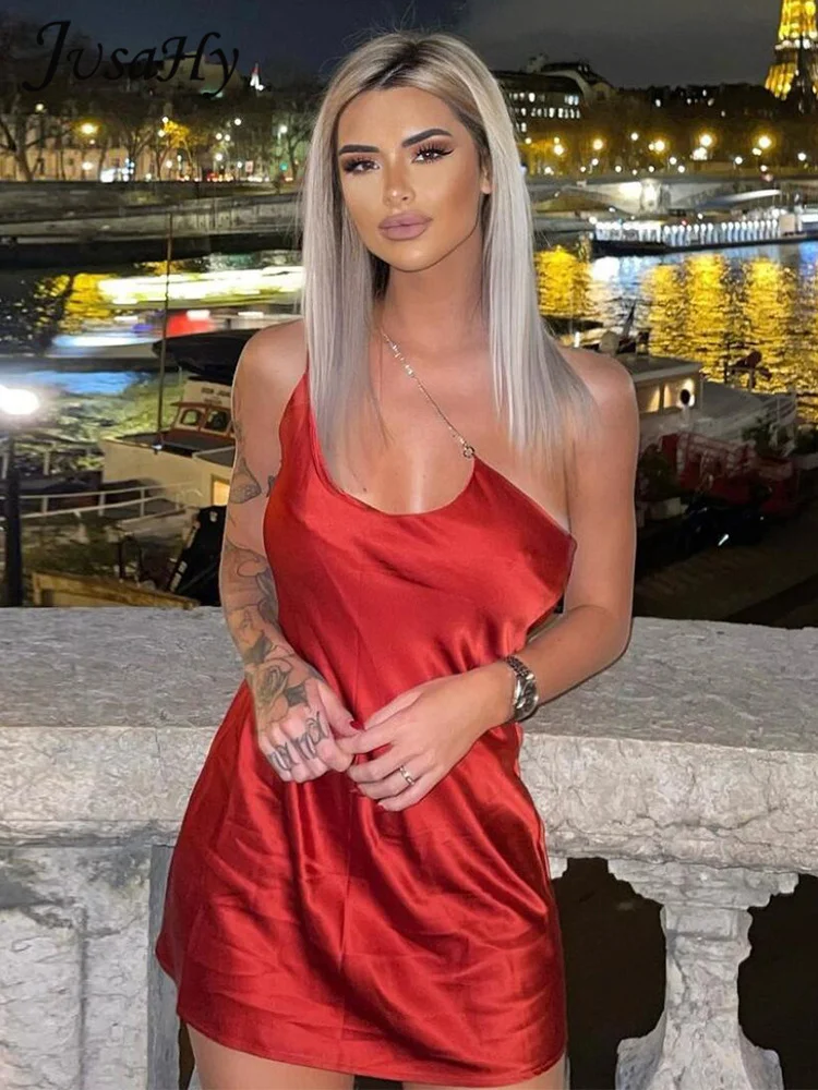 JuSaHy Sexy Solid Red Mini Dress for Women Fashion Sleeveless Straight Slim Party Dress Casual High Streetwear Hot New
JuSaHy Sexy Solid Red Mini Dress for Women Fashion Sleeveless Straight Slim Party Dress Casual High Streetwear Hot New