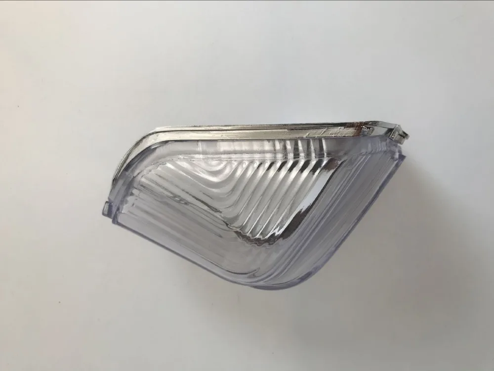 Auto Left Right Side Wing Mirror indicator cover lens for Mercedes Sprinter VW Crafter 2006 up without bulb
Auto Left Right Side Wing Mirror indicator cover lens for Mercedes Sprinter VW Crafter 2006 up without bulb