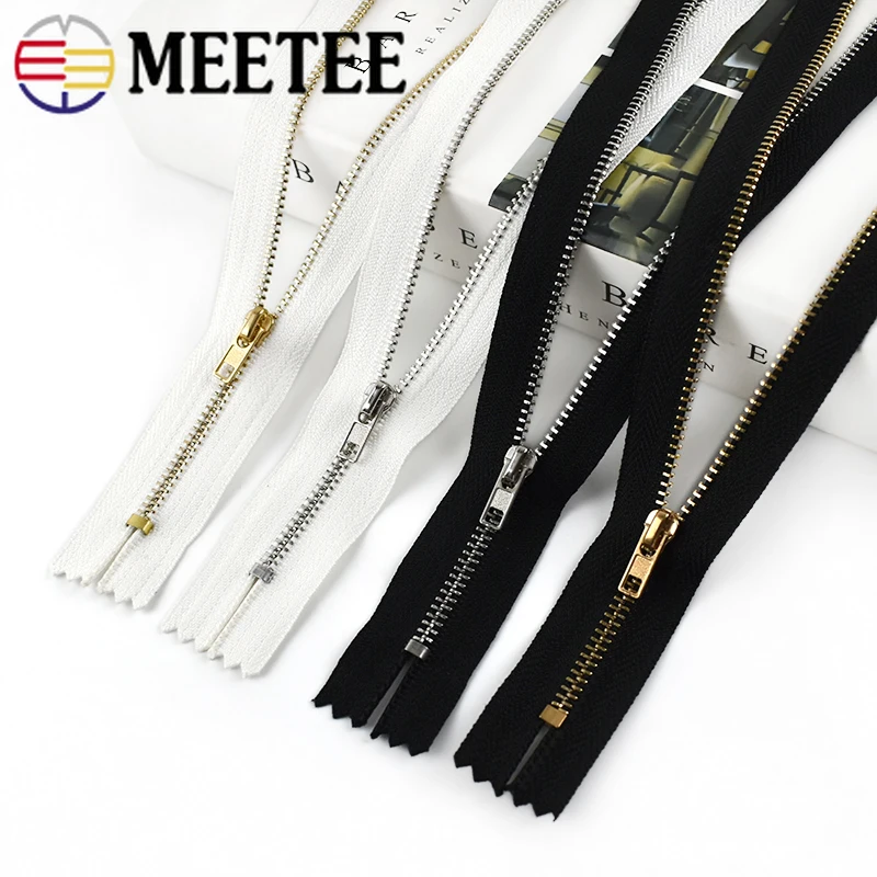 10pcs 8-30cm 3# Metal Close-End Zipper Auto Lock Black White Zip for Bag Jeans Pants Clothes Pocket DIY Sewing Accessories
10pcs 8-30cm 3# Metal Close-End Zipper Auto Lock Black White Zip for Bag Jeans Pants Clothes Pocket DIY Sewing Accessories