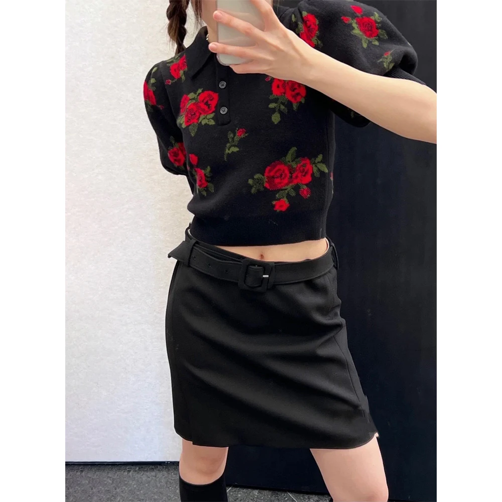 2023 Spring and Autumn celebrities with French vintage rose polo lapels bubble sleeves buttons high waist short women tops
2023 Spring and Autumn celebrities with French vintage rose polo lapels bubble sleeves buttons high waist short women tops
