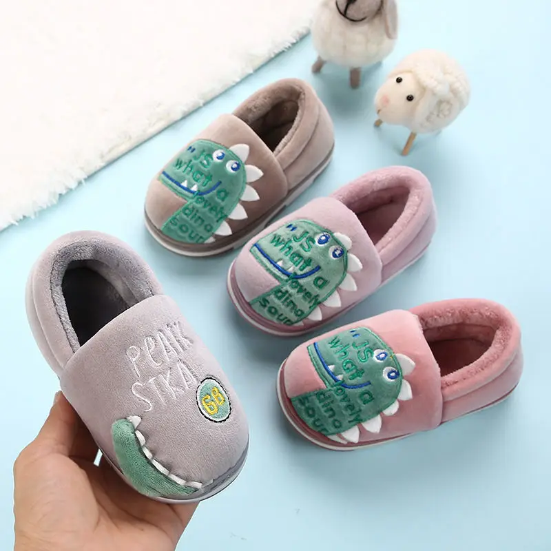 Children cotton slippers boys and girls warm soft-soled cartoon cute home shoes winter baby dinosaur cotton shoes
Children cotton slippers boys and girls warm soft-soled cartoon cute home shoes winter baby dinosaur cotton shoes