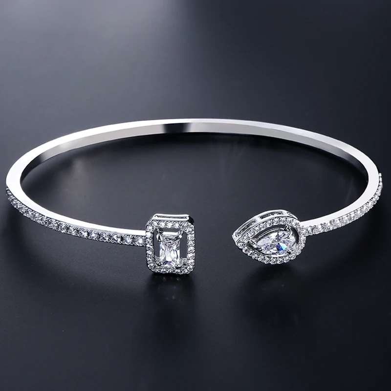 Silver Plated Zircon Bracelet Bangle for Women Mirco Pave AAA Cubic Zirconia Jewelry Wedding Party Wrist Accessories Wholesale
Silver Plated Zircon Bracelet Bangle for Women Mirco Pave AAA Cubic Zirconia Jewelry Wedding Party Wrist Accessories Wholesale