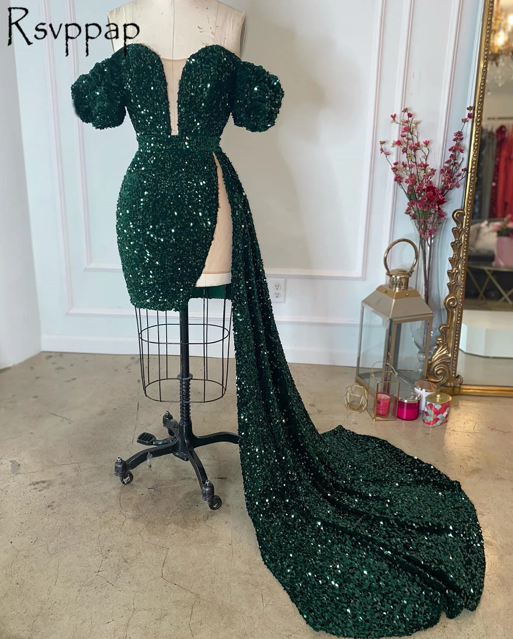 Short Party Prom Dresses 2022 Real Photo African Girl Deep V-neck Cap Sleeves Green Sequin Prom Dress With Long Train
Short Party Prom Dresses 2022 Real Photo African Girl Deep V-neck Cap Sleeves Green Sequin Prom Dress With Long Train