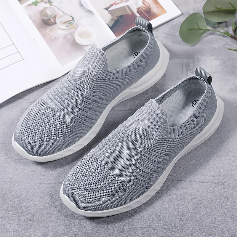Wholesale Shoes Women Hollow And Breathable Flying Woven Sneakers Women Ultra-light Non Slip Sports Casual Walking Shoes
Wholesale Shoes Women Hollow And Breathable Flying Woven Sneakers Women Ultra-light Non Slip Sports Casual Walking Shoes