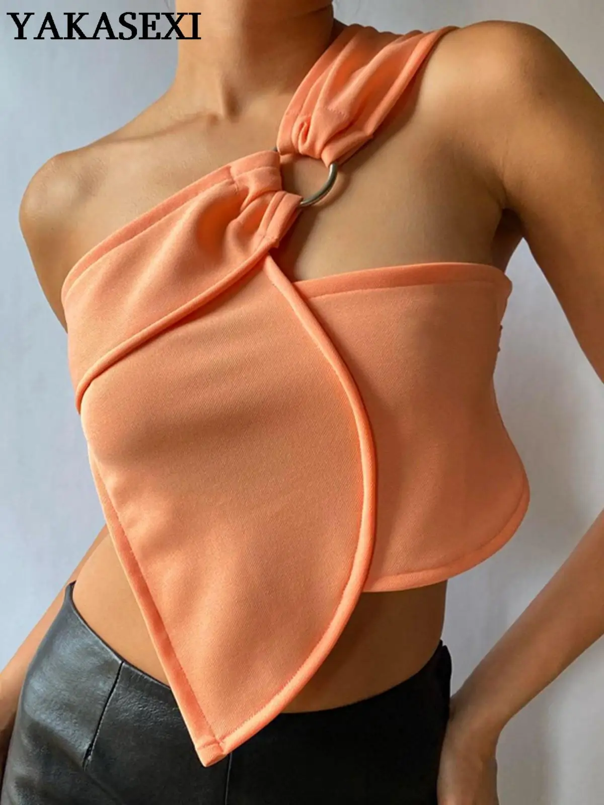 YAKASEXI 2022 One Shoulder Wrap Crop Top Women O-Ring Irregular Halter Tops Summer Backless Camis Y2K Orange Hollow Streetwear
YAKASEXI 2022 One Shoulder Wrap Crop Top Women O-Ring Irregular Halter Tops Summer Backless Camis Y2K Orange Hollow Streetwear