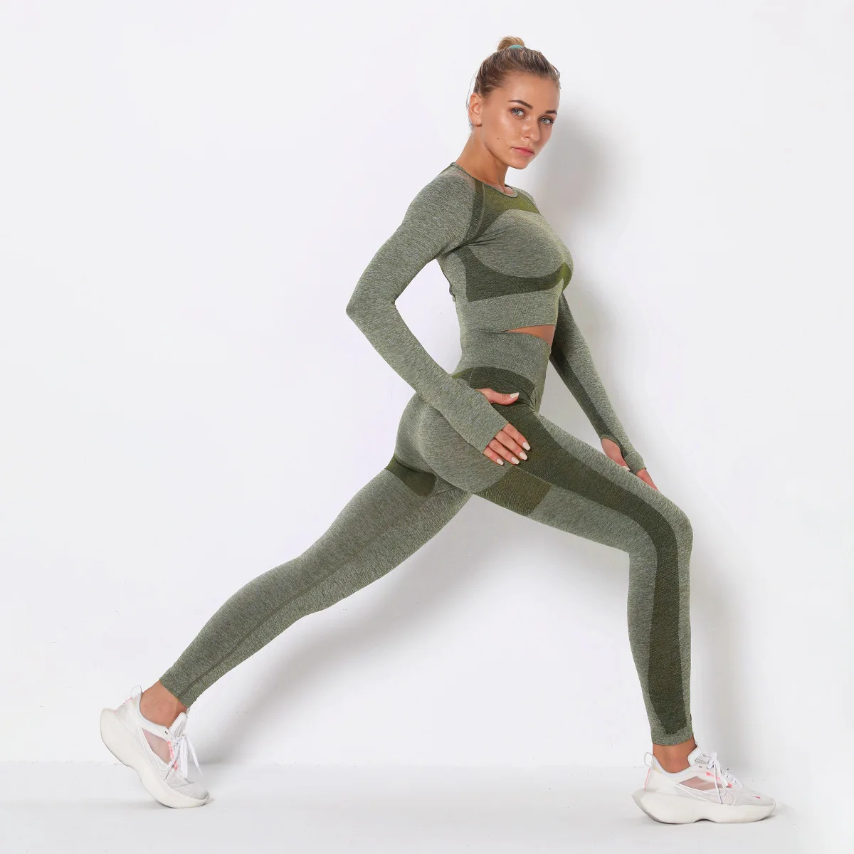 2 PC Long Sleeves Top and High Waist Seamless Yoga Pants Fitness Clothes Trainning Wear Female Sportswear Yoga Leggings S22027
2 PC Long Sleeves Top and High Waist Seamless Yoga Pants Fitness Clothes Trainning Wear Female Sportswear Yoga Leggings S22027