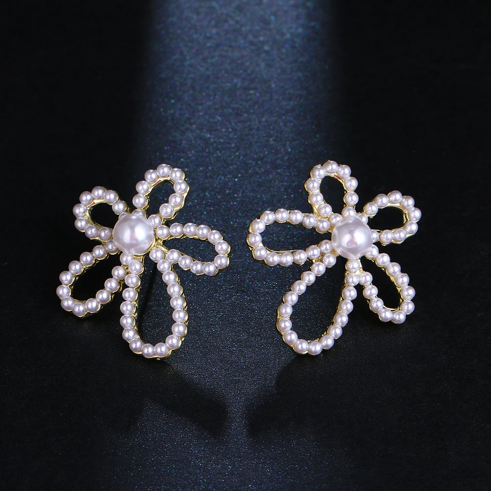 Emmaya New Fashion Cute Star Shape Design Earring With SHiny Pearl Decoration For Female Exquisite Banquet Jewelry
Emmaya New Fashion Cute Star Shape Design Earring With SHiny Pearl Decoration For Female Exquisite Banquet Jewelry