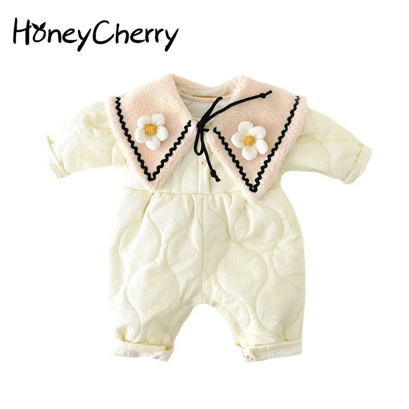 HoneyCherry Winter Baby Girl's Thickened Cotton-padded Romper Detachable Collar Flower Romper Baby Clothes
HoneyCherry Winter Baby Girl's Thickened Cotton-padded Romper Detachable Collar Flower Romper Baby Clothes