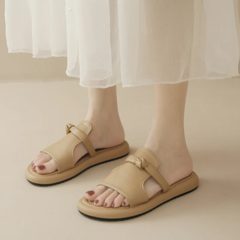 Women's Slippers New Fashion All-match Summer Peep-toe Women's Sandals Solid Color Women's Slippers Round Head Flat Slippers
Women's Slippers New Fashion All-match Summer Peep-toe Women's Sandals Solid Color Women's Slippers Round Head Flat Slippers