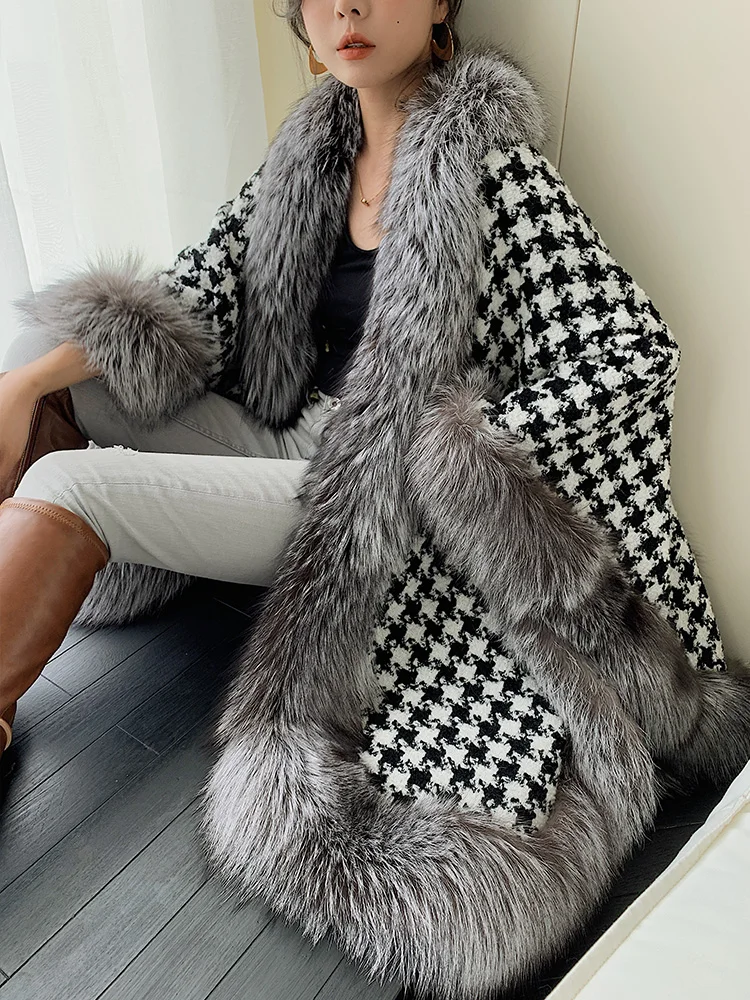 Streetwear 2022 fashion Women Woolen Blends Long Real Fox Fur Coat outerwear Natural Fox Fur Collar cape poncho coats
Streetwear 2022 fashion Women Woolen Blends Long Real Fox Fur Coat outerwear Natural Fox Fur Collar cape poncho coats