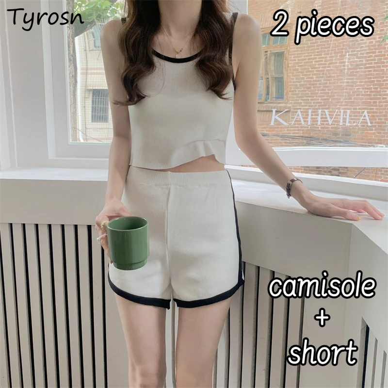 Knitted Shorts Women 3 Colors Camisole Design Stylish Slim Sexy Panelled Cropped Ulzzang Hot Girl Casual Daily Streetwear Summer
Knitted Shorts Women 3 Colors Camisole Design Stylish Slim Sexy Panelled Cropped Ulzzang Hot Girl Casual Daily Streetwear Summer