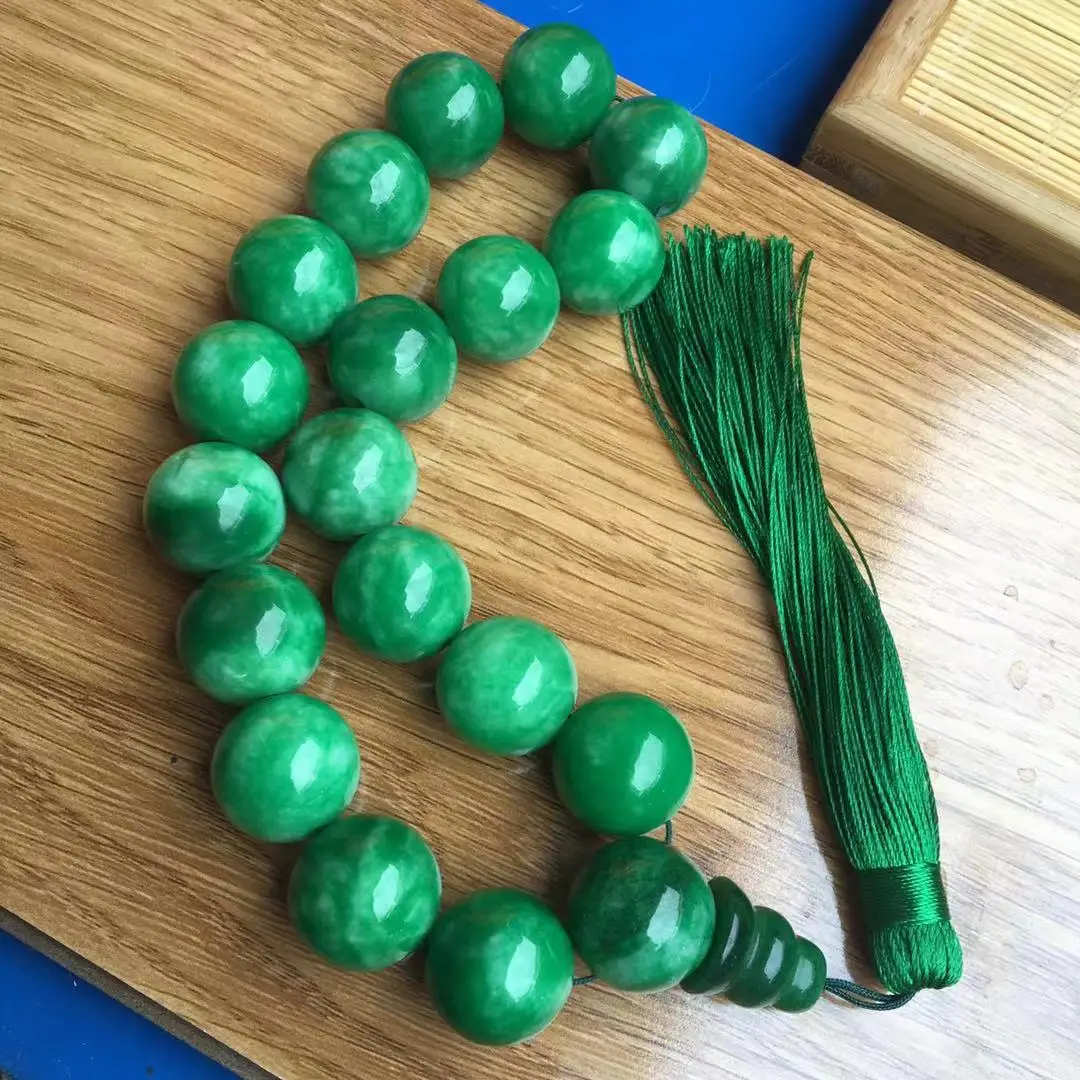 Real Burma Emerald Jade Tassel Bracelet Men Women Natural Jadeite Myanmar Certified Jades Hand Held Buddha Beads Lucky Amulet
Real Burma Emerald Jade Tassel Bracelet Men Women Natural Jadeite Myanmar Certified Jades Hand Held Buddha Beads Lucky Amulet