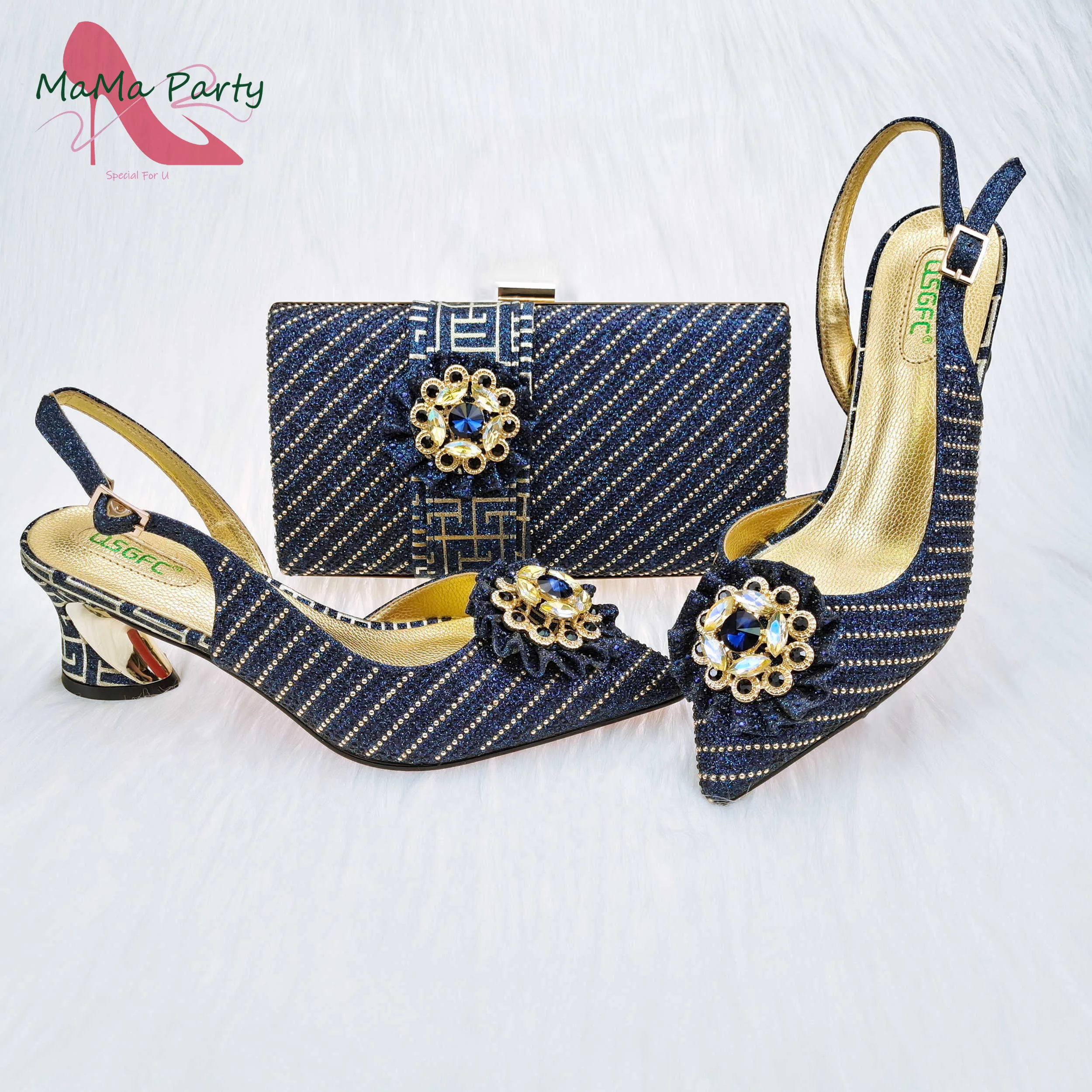 2023 Fashionable New Design Italian Women Shoes and Bag to Match in Dark Blue Color Mature Style with Shinning Crystal for Party
2023 Fashionable New Design Italian Women Shoes and Bag to Match in Dark Blue Color Mature Style with Shinning Crystal for Party