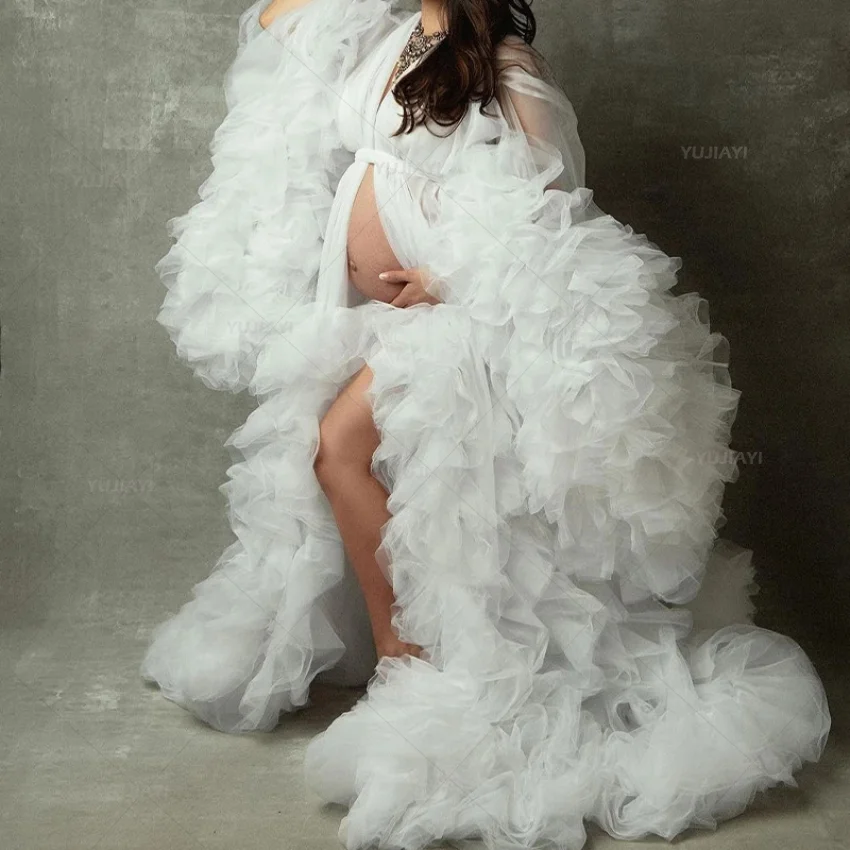 Luxury Ruffles White Maternity Gowns PhotoShoot Wedding Tulle Maternity Robe Women Gowns Fluffy Party Dress BabyShower Sleepwear
Luxury Ruffles White Maternity Gowns PhotoShoot Wedding Tulle Maternity Robe Women Gowns Fluffy Party Dress BabyShower Sleepwear