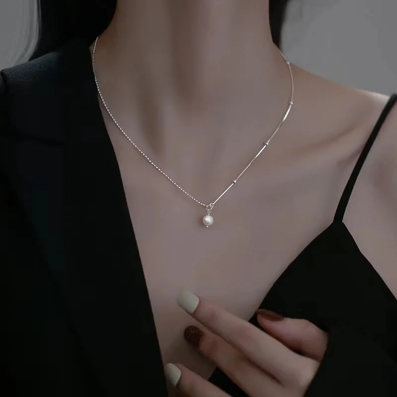 S Sterling silver lady elegant and noble pendant necklace European and American popular lady holiday gift
S Sterling silver lady elegant and noble pendant necklace European and American popular lady holiday gift