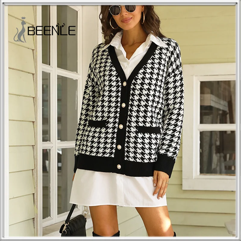 BEENLE Autumn Winter V Neck Women Button Black Cardigan Long Sleeve Sweater Knitted Oversized Casual Jumper
BEENLE Autumn Winter V Neck Women Button Black Cardigan Long Sleeve Sweater Knitted Oversized Casual Jumper