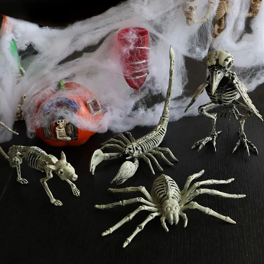 Halloween Bat Spider Skeleton Plastic Scary Bones Movable Animal Model Halloween Party Decoration For Home Haunted House Pr Q9F1 
Halloween Bat Spider Skeleton Plastic Scary Bones Movable Animal Model Halloween Party Decoration For Home Haunted House Pr Q9F1