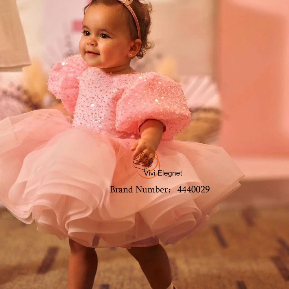 Baby Pink Scoop Puffy Tulle Flower Girl Dresses Tiered Organza Sequined Birthday Gowns Button Back Bow فساتين اطفال للعيد 2023
Baby Pink Scoop Puffy Tulle Flower Girl Dresses Tiered Organza Sequined Birthday Gowns Button Back Bow فساتين اطفال للعيد 2023