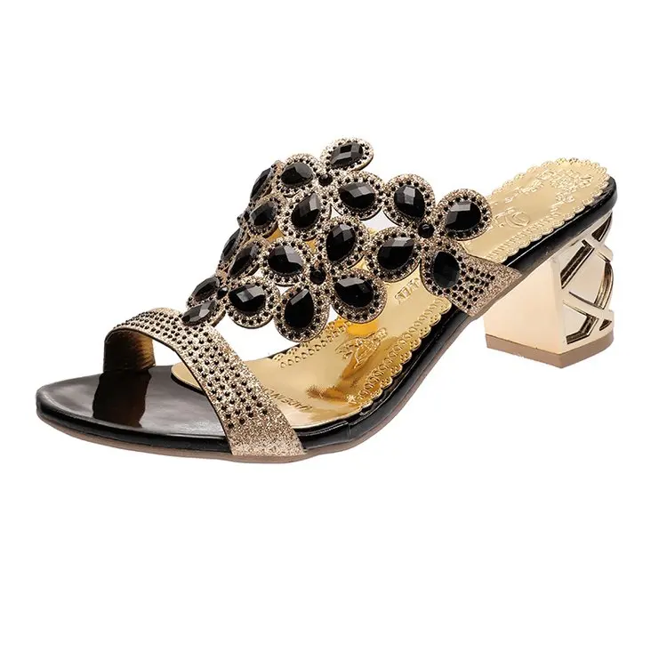 2022 New Women Summer Fashion Rhinestone Slipper Sexy Hollow Out Chunky High Heels Sandals Crystal Party Shoes Woman Flip Flops
2022 New Women Summer Fashion Rhinestone Slipper Sexy Hollow Out Chunky High Heels Sandals Crystal Party Shoes Woman Flip Flops