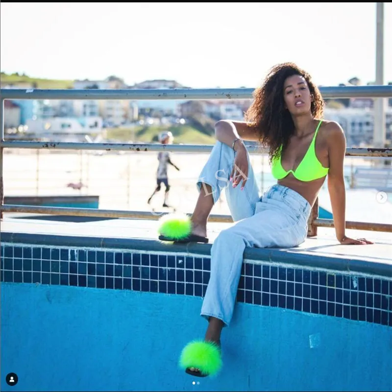 Шлепанцы женские меховые, пляжные сандалии на плоской подошве, дизайнерские роскошные пушистые, для отдыха, плюшевая обувь, большие размеры... 
Шлепанцы женские меховые, пляжные сандалии на плоской подошве, дизайнерские роскошные пушистые, для отдыха, плюшевая обувь, большие размеры...