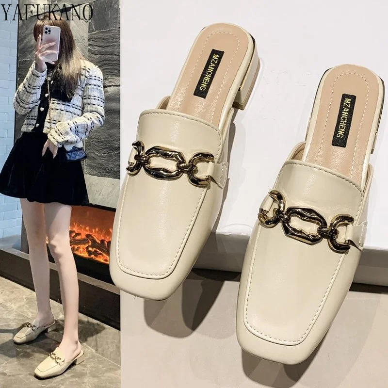 Fashion Low Heel Chunky Heel Slippers 2022 Summer Square Toe High Heels Casual Slides Metal Chain Sandals Fashion Mules Pumps
Fashion Low Heel Chunky Heel Slippers 2022 Summer Square Toe High Heels Casual Slides Metal Chain Sandals Fashion Mules Pumps