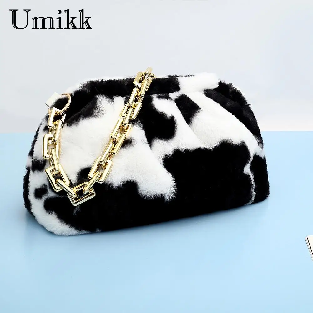 Fashion Animal Pattern Chain Shoulder Bag Totes Retro Women Plush Street Chain Commuter Handbags Street Autumn Cloud Pleated Bag
Fashion Animal Pattern Chain Shoulder Bag Totes Retro Women Plush Street Chain Commuter Handbags Street Autumn Cloud Pleated Bag